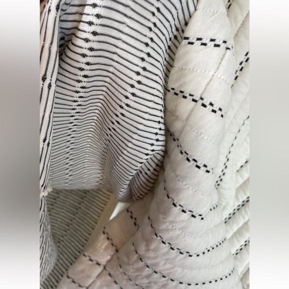 Zara Ivory Black Quilted Short Sleeve Midi Shirt Dress Women’s S Oversized - Picture 5 of 15